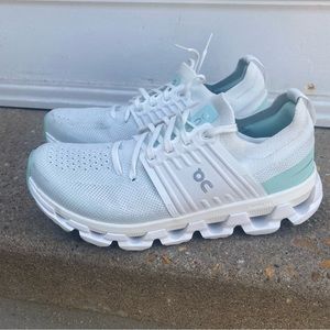 Women’s On Running Cloudswift 3 size 9.5